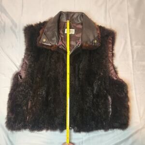 TOBRUK New Zealand OPPOSSUM FUR, Nylon Lined Vest Jacket